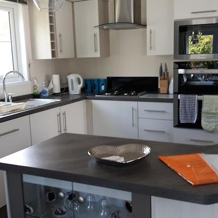 Luxury 6 Berth Lodge At Quince 10 Ferndown Exterior foto